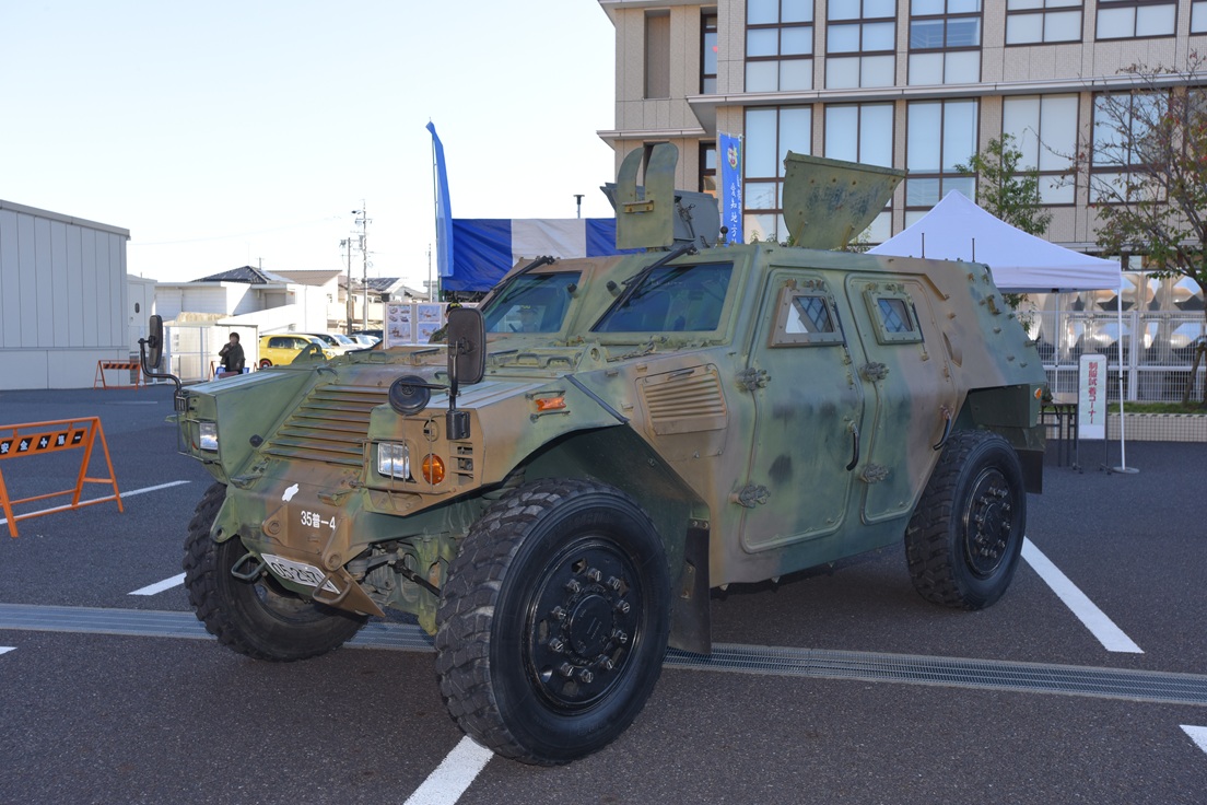 働く車大集合！